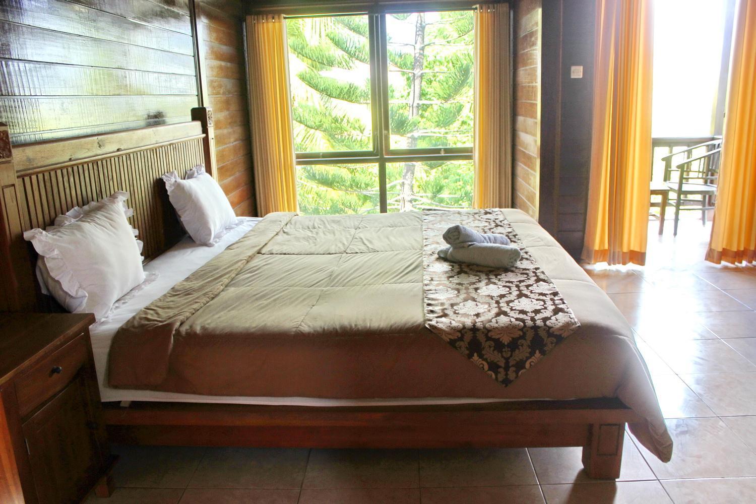 Star Two Thousand Bungalow Nusa Lembongan Exteriör bild